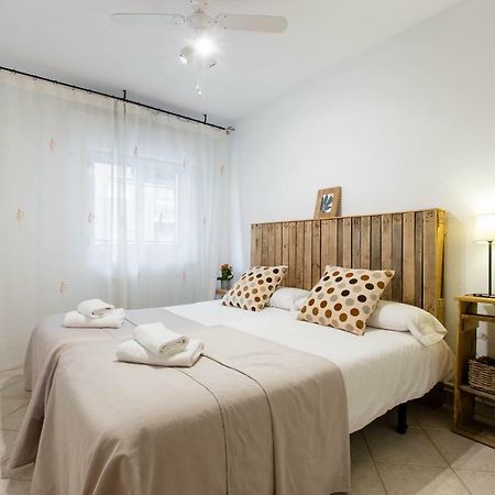 3 Habitaciones Apartamento Temporada Lucero 3 Habitaciones マドリード エクステリア 写真