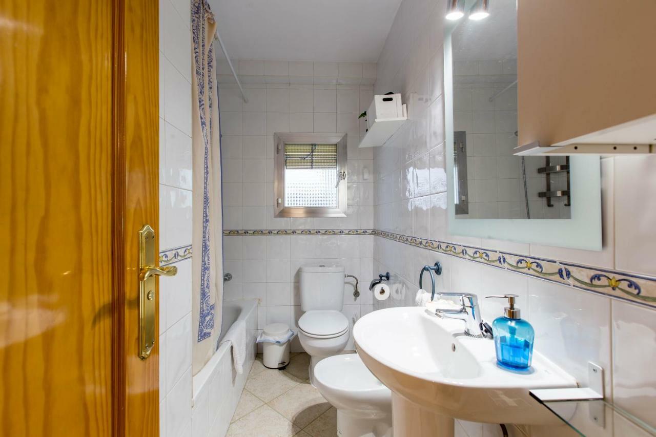 3 Habitaciones Apartamento Temporada Lucero 3 Habitaciones マドリード エクステリア 写真